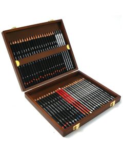 Derwent Sketching Set of 48 Wooden Box